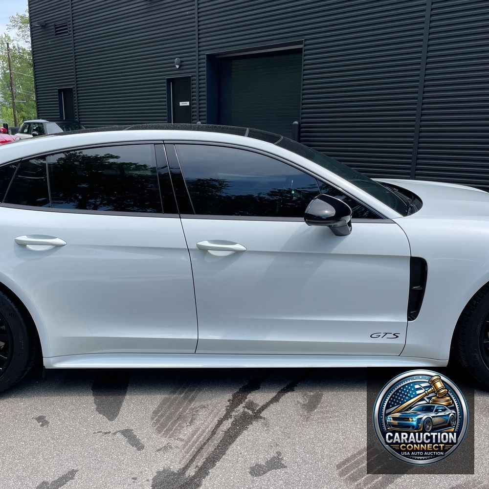 2019 Porsche Panamera GTS