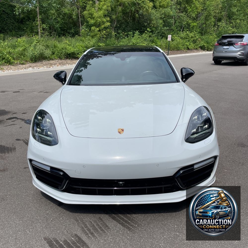 2019 Porsche Panamera GTS