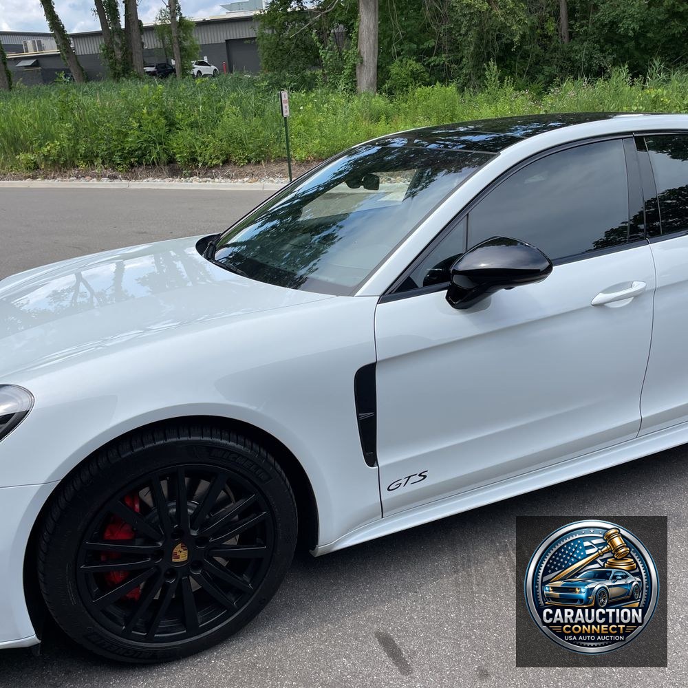2019 Porsche Panamera GTS