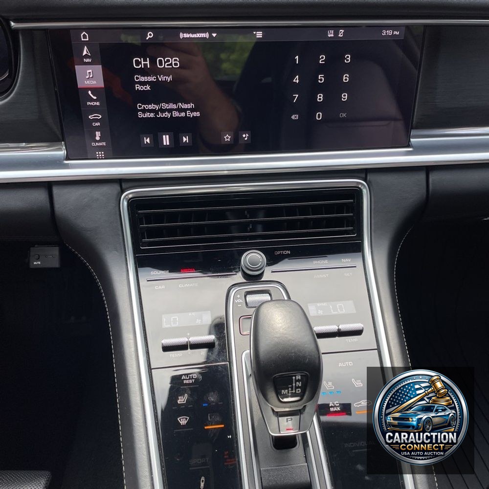2019 Porsche Panamera GTS