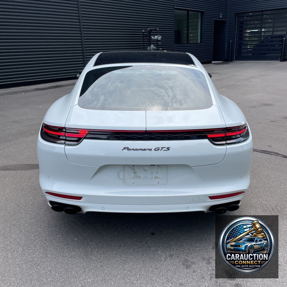 2019 Porsche Panamera GTS