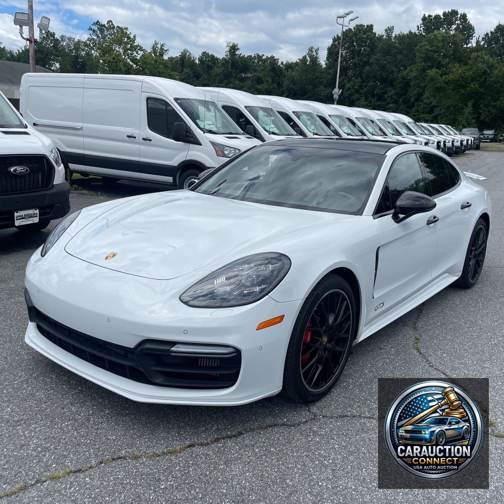 2019 Porsche Panamera GTS
