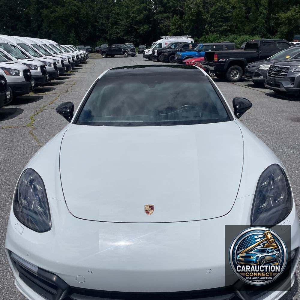 2019 Porsche Panamera GTS