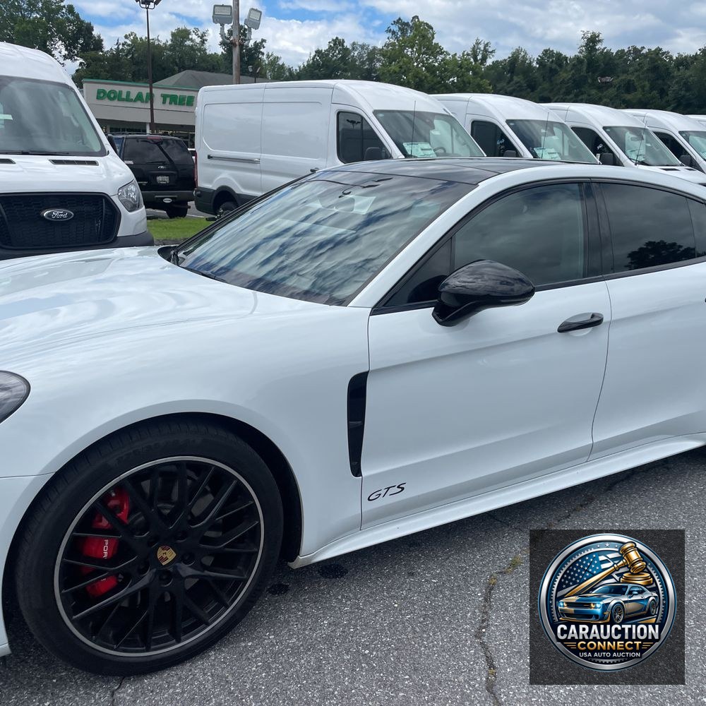 2019 Porsche Panamera GTS