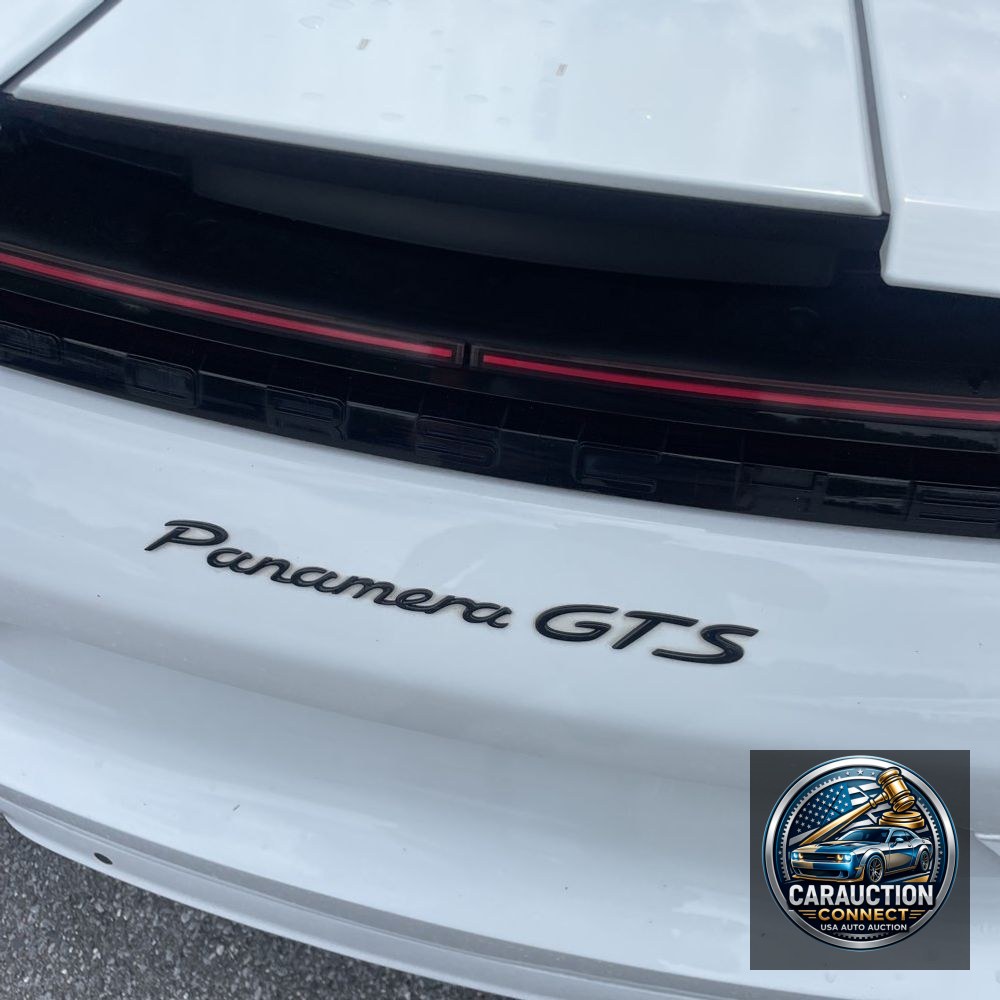 2019 Porsche Panamera GTS