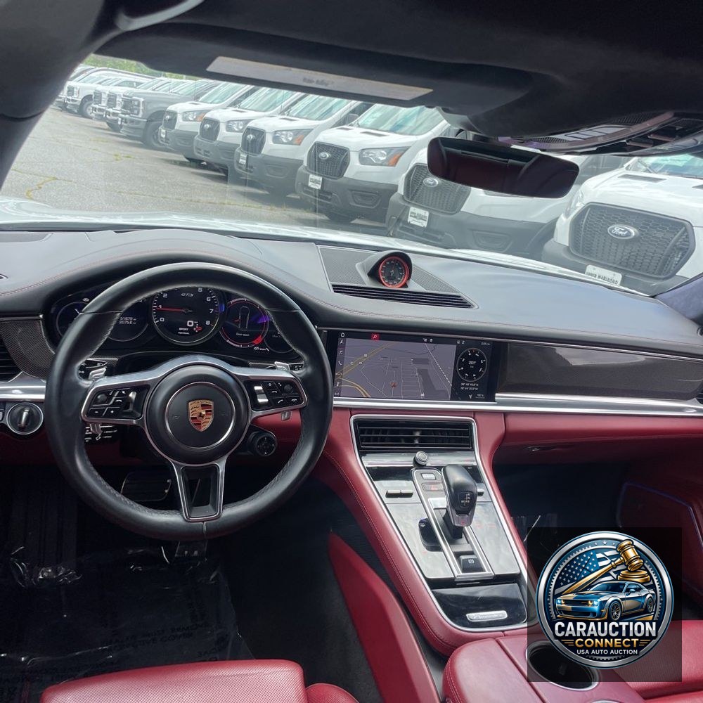 2019 Porsche Panamera GTS