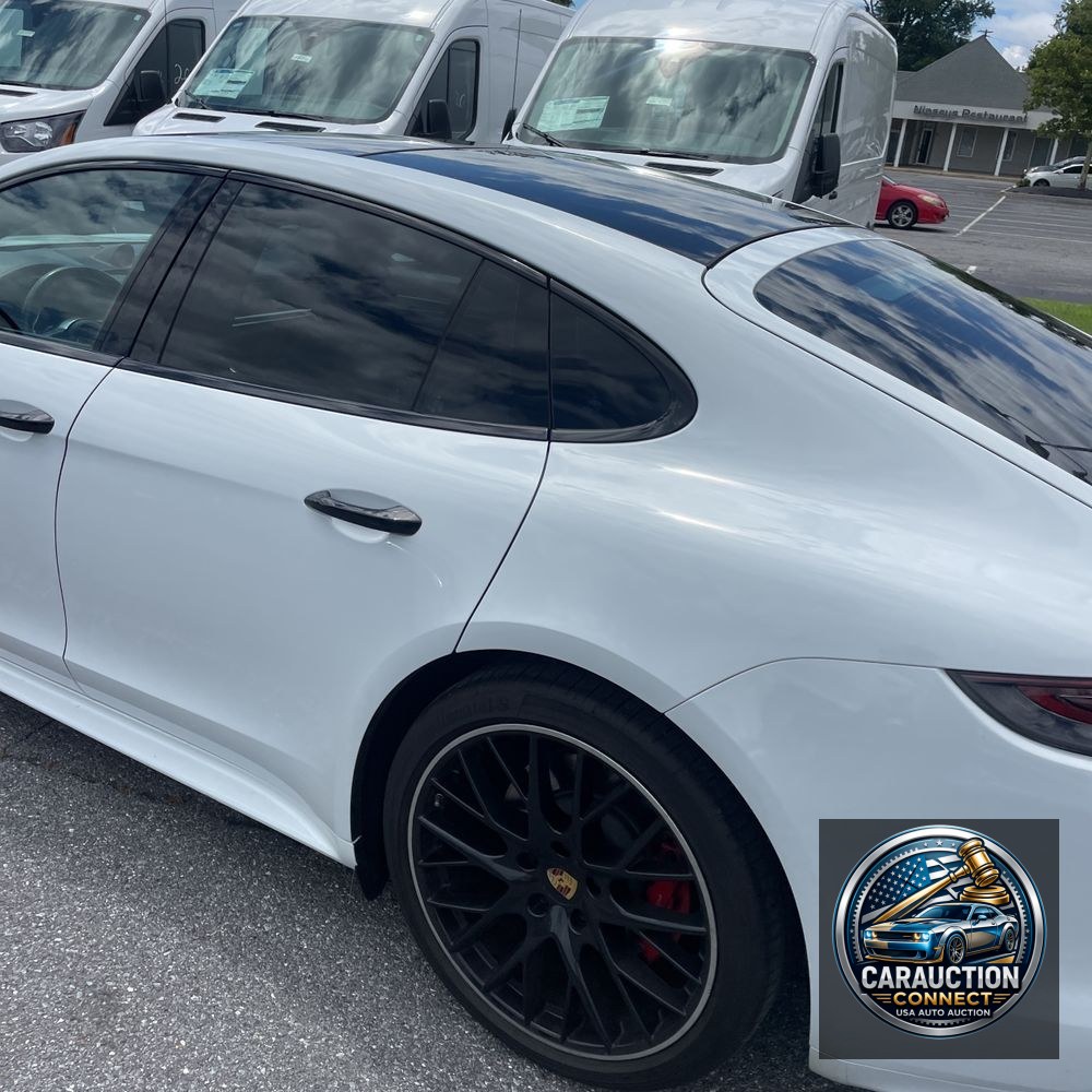2019 Porsche Panamera GTS