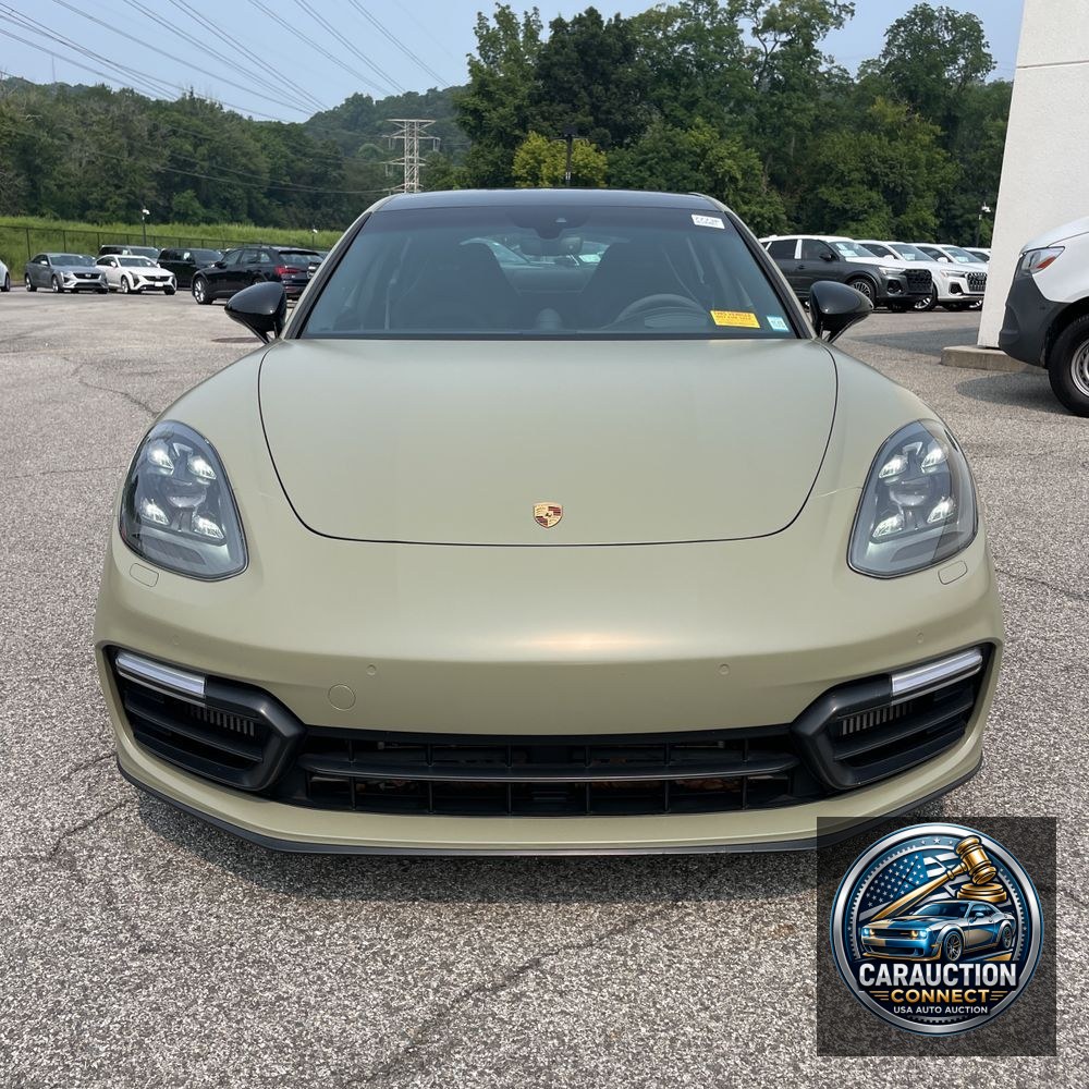2019 Porsche Panamera GTS