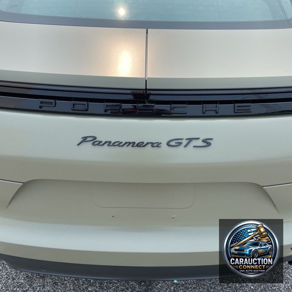 2019 Porsche Panamera GTS