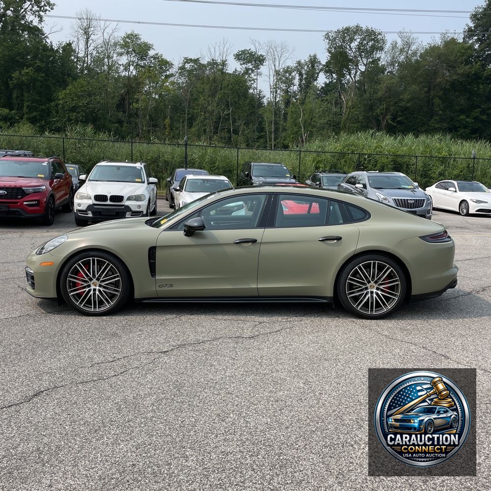 2019 Porsche Panamera GTS