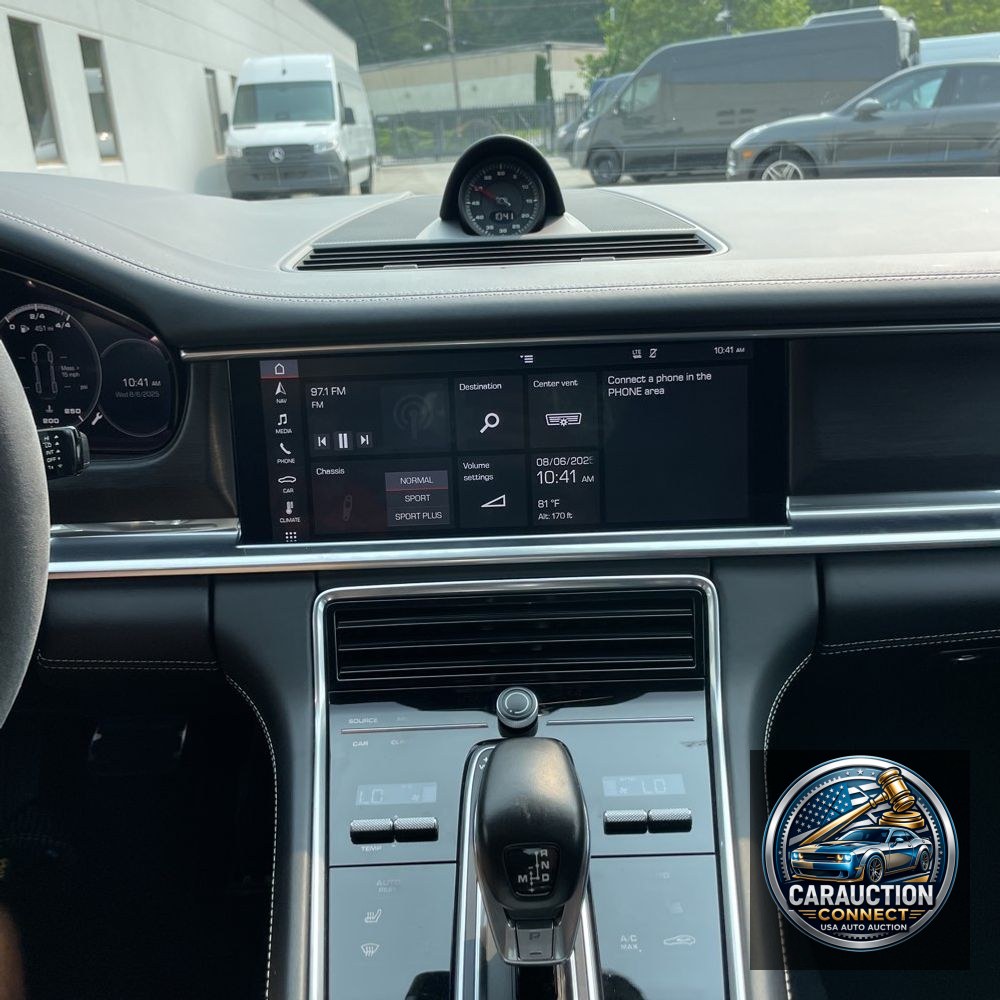 2019 Porsche Panamera GTS