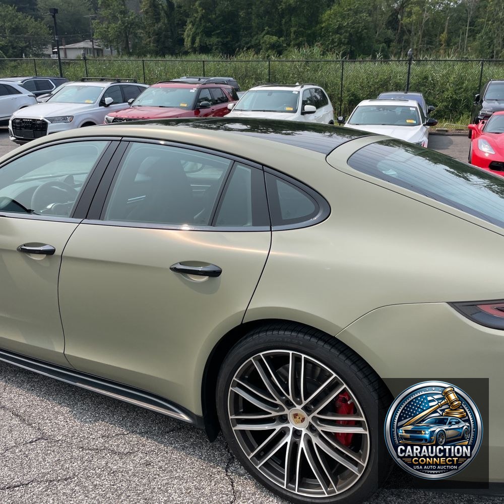 2019 Porsche Panamera GTS