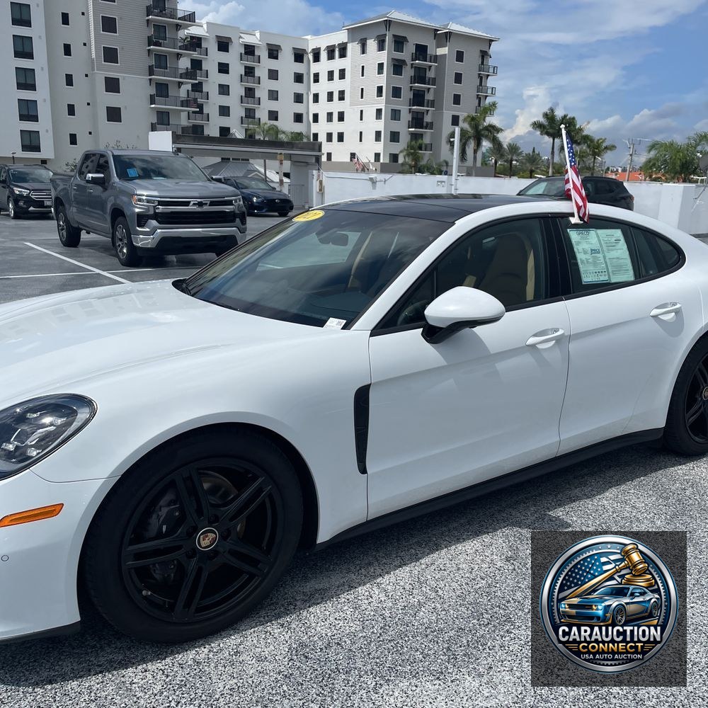 2021 Porsche Panamera 4