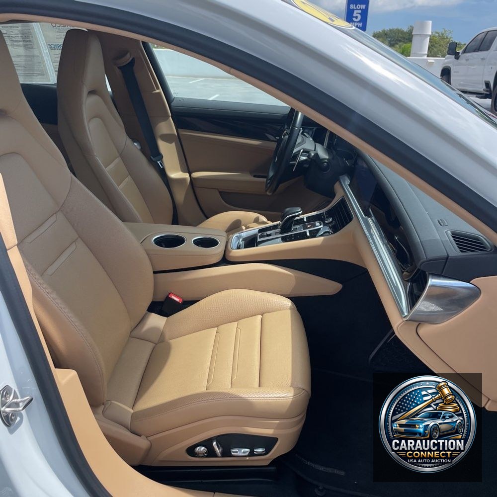 2021 Porsche Panamera 4