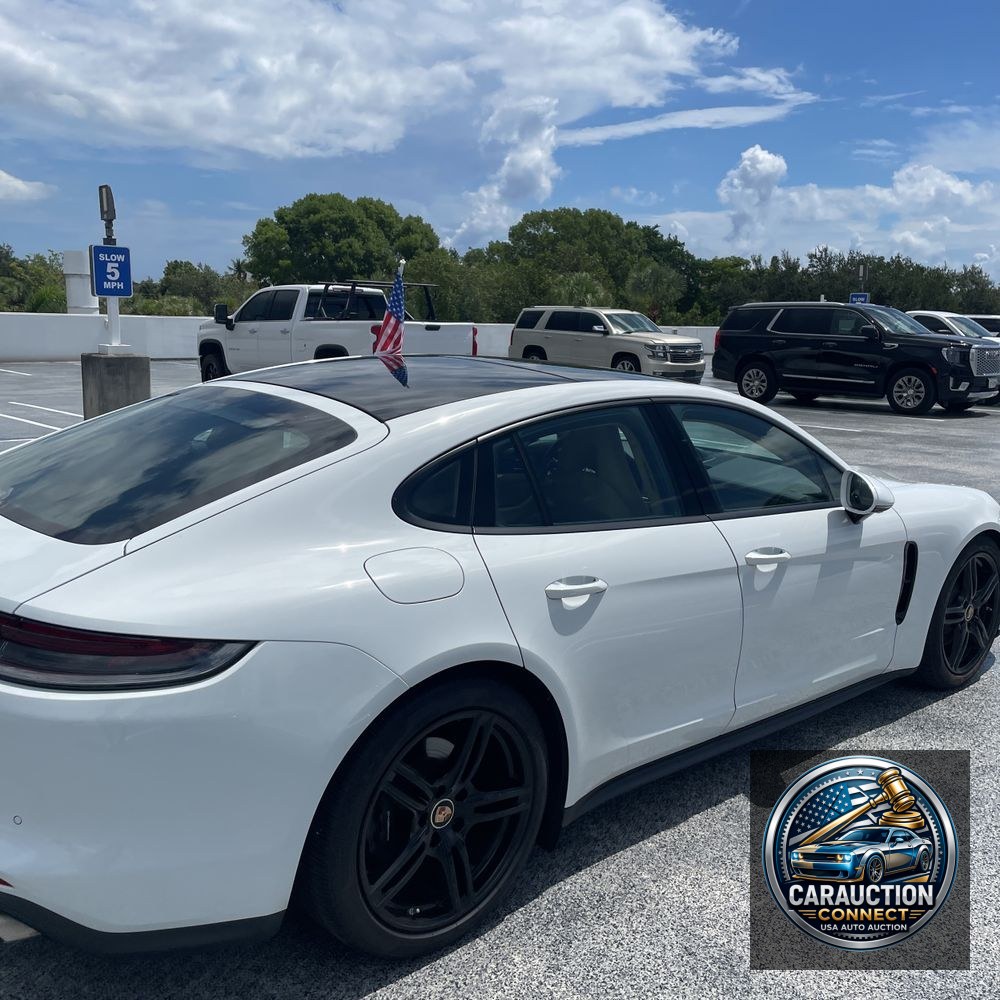 2021 Porsche Panamera 4