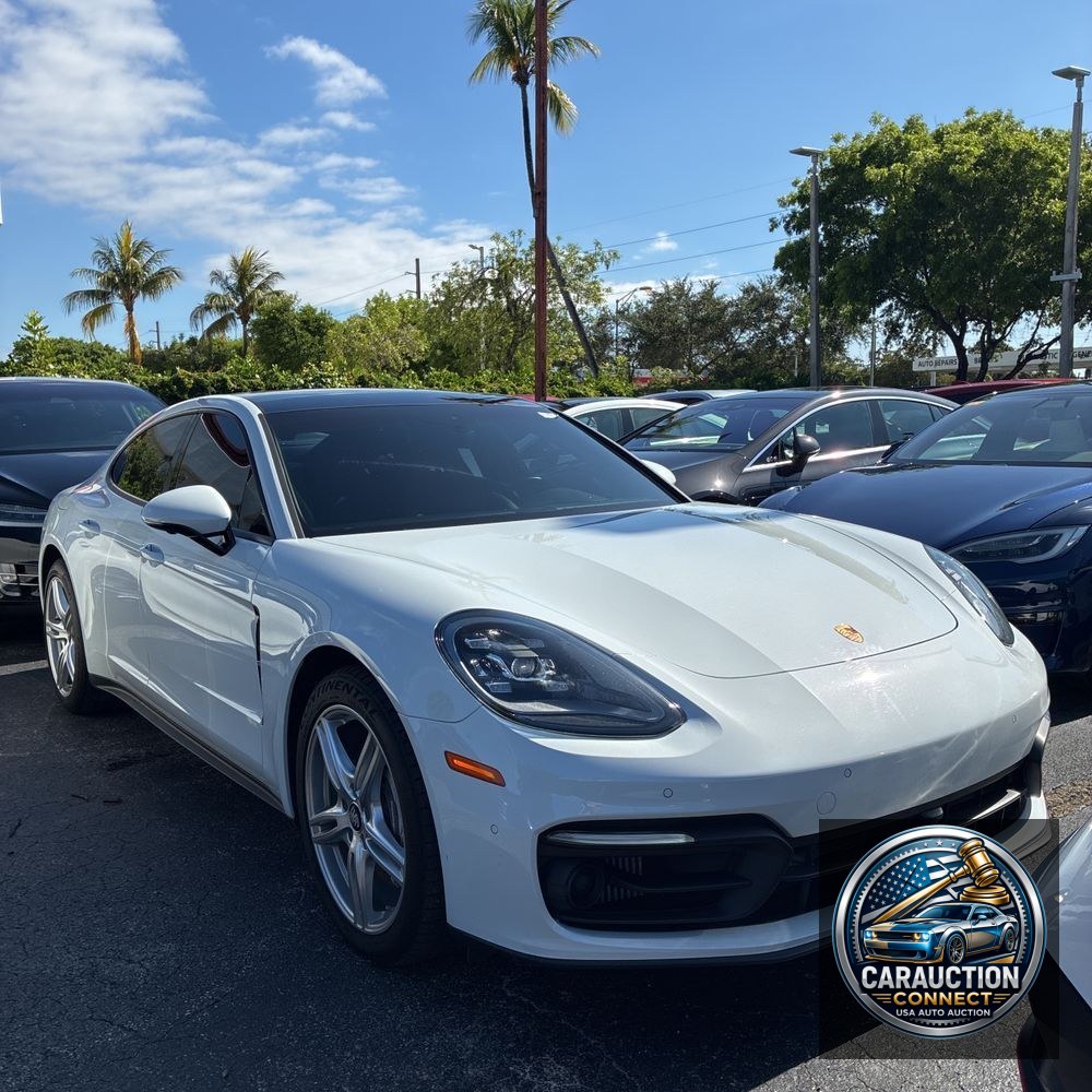 2021 Porsche Panamera Base