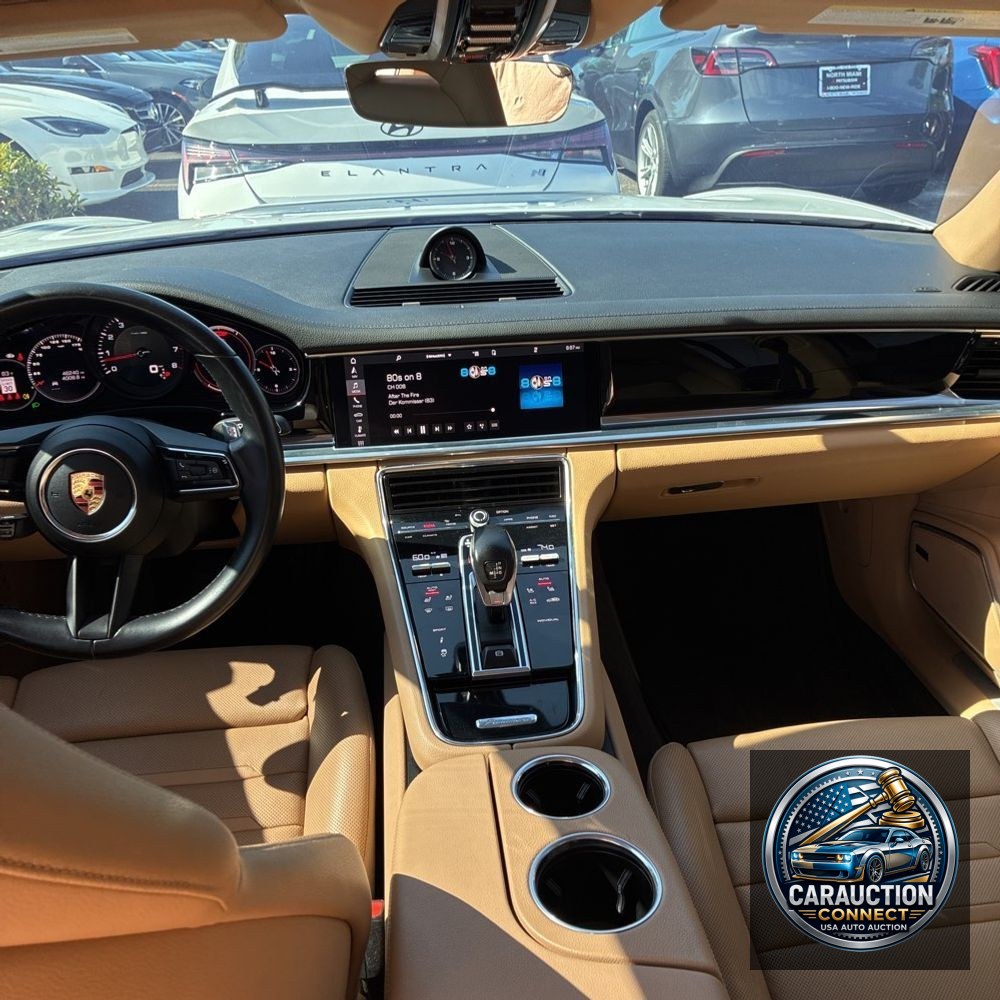 2021 Porsche Panamera Base