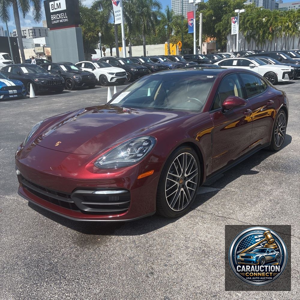 2021 Porsche Panamera 4