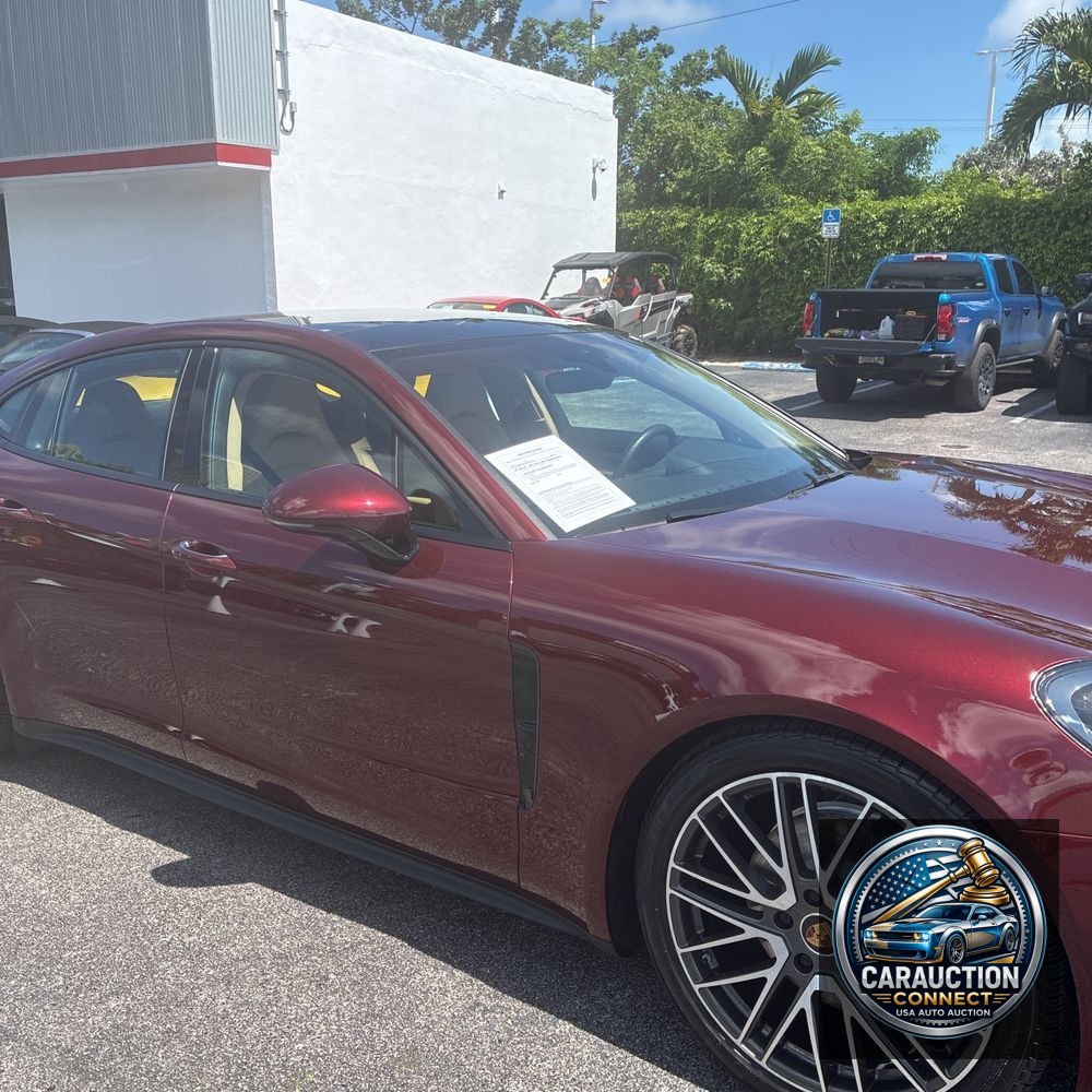2021 Porsche Panamera 4