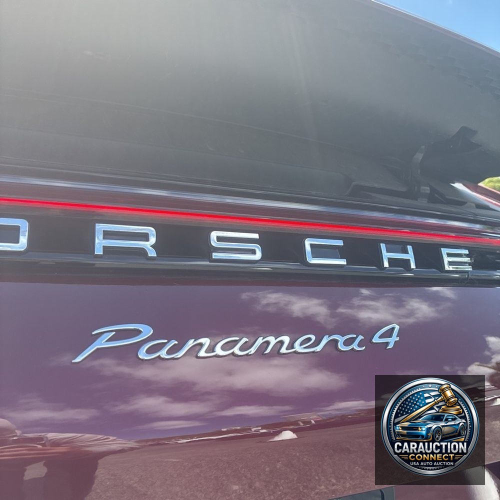 2021 Porsche Panamera 4