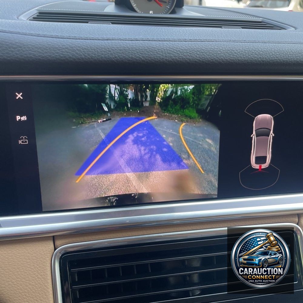 2022 Porsche Panamera Base