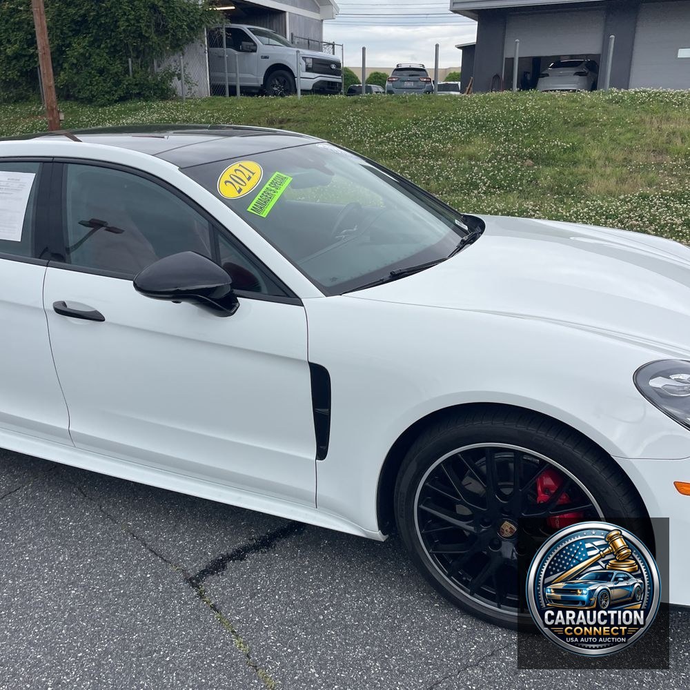 2021 Porsche Panamera 4S Executive