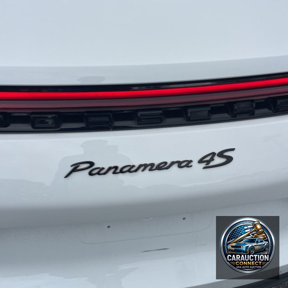 2021 Porsche Panamera 4S Executive