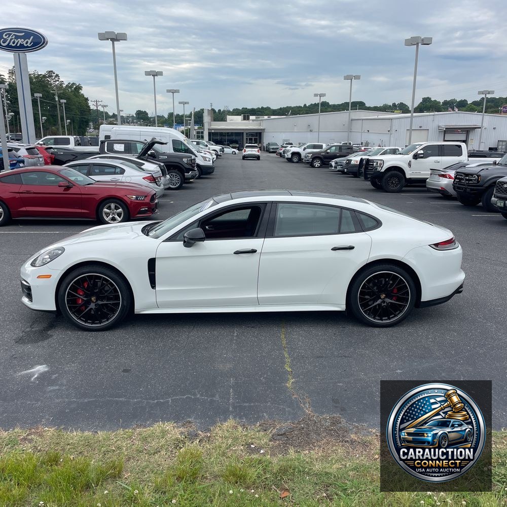2021 Porsche Panamera 4S Executive