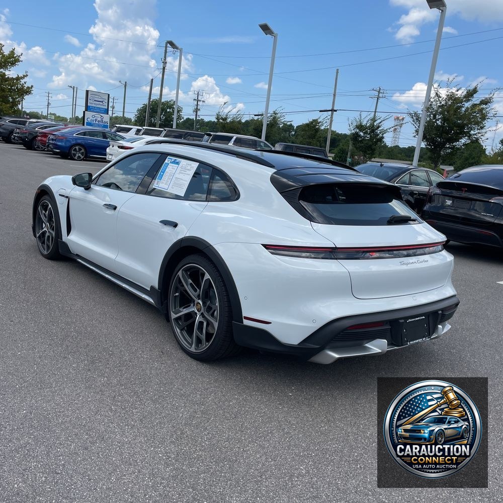 2022 Porsche Taycan Turbo Cross Turismo