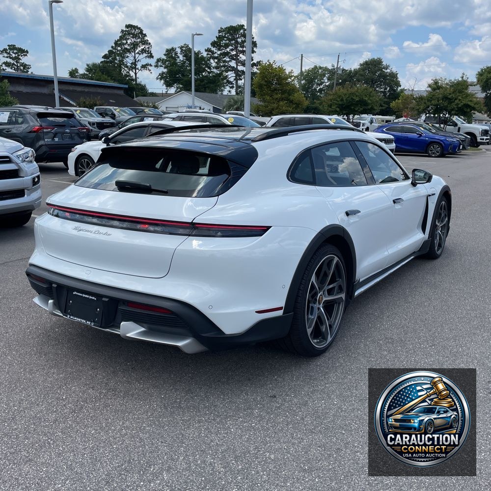 2022 Porsche Taycan Turbo Cross Turismo