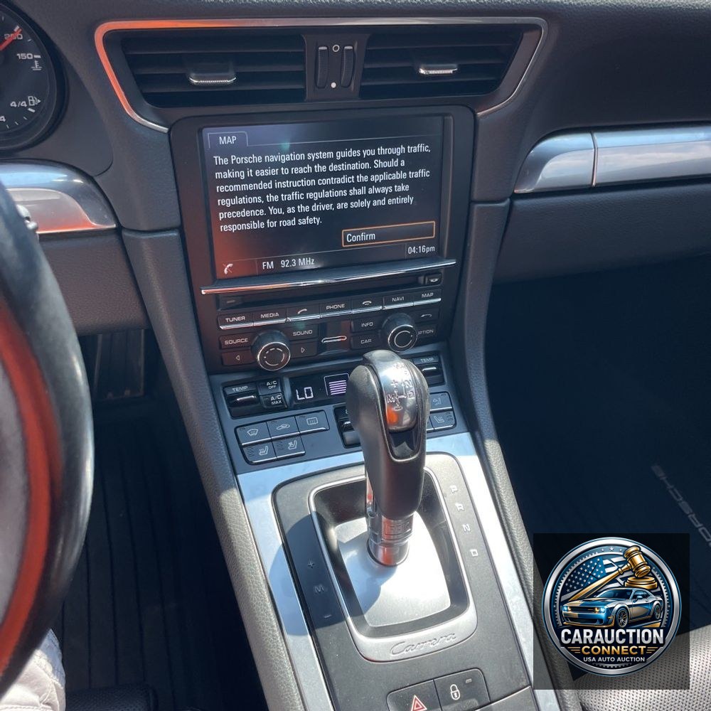 2015 Porsche 911 Carrera