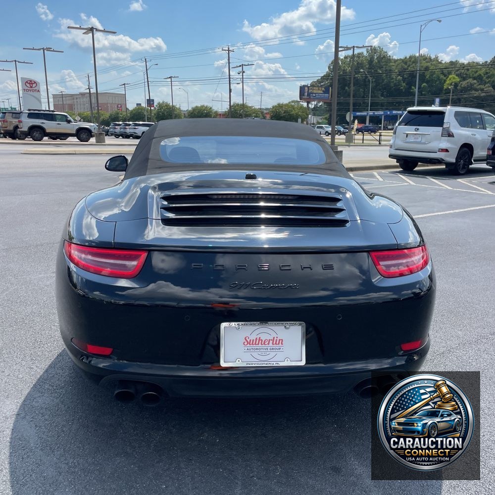 2015 Porsche 911 Carrera