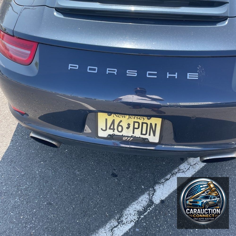 2016 Porsche 911 Carrera 2 Base