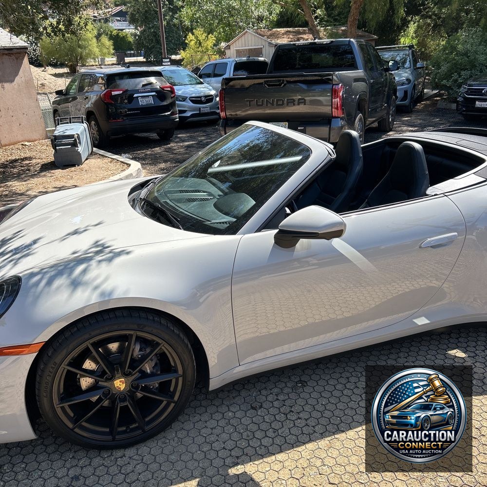2021 Porsche 911 Carrera