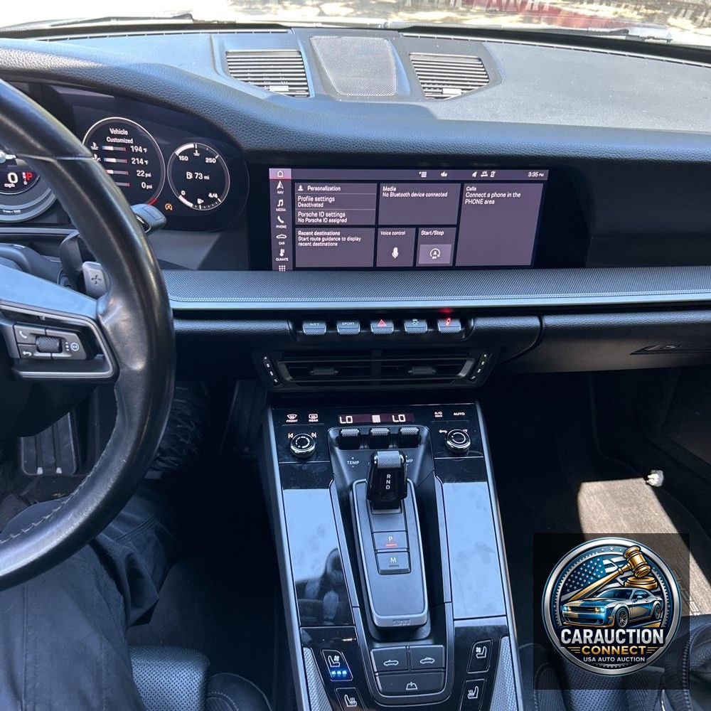 2021 Porsche 911 Carrera
