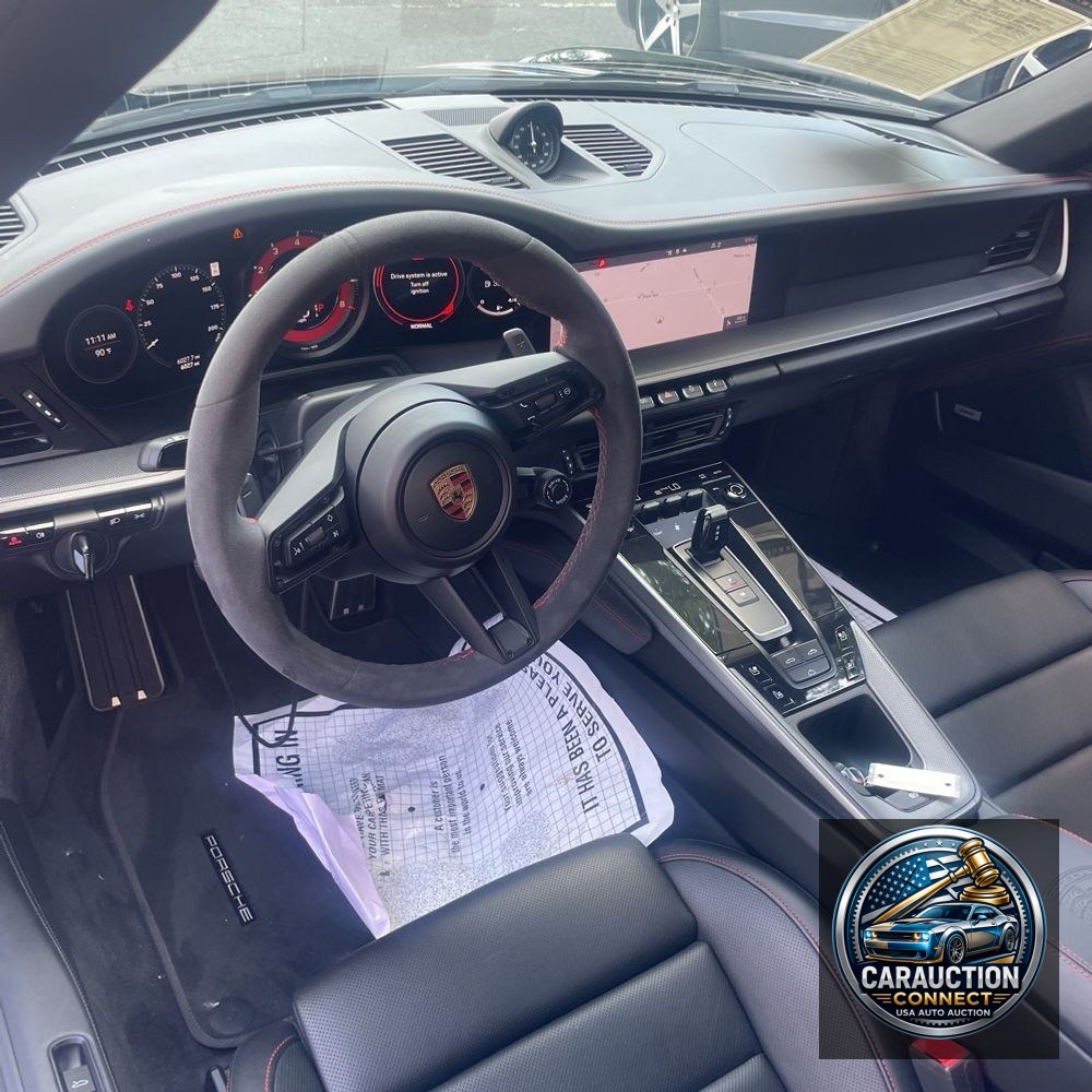 2020 Porsche 911 Carrera 4S