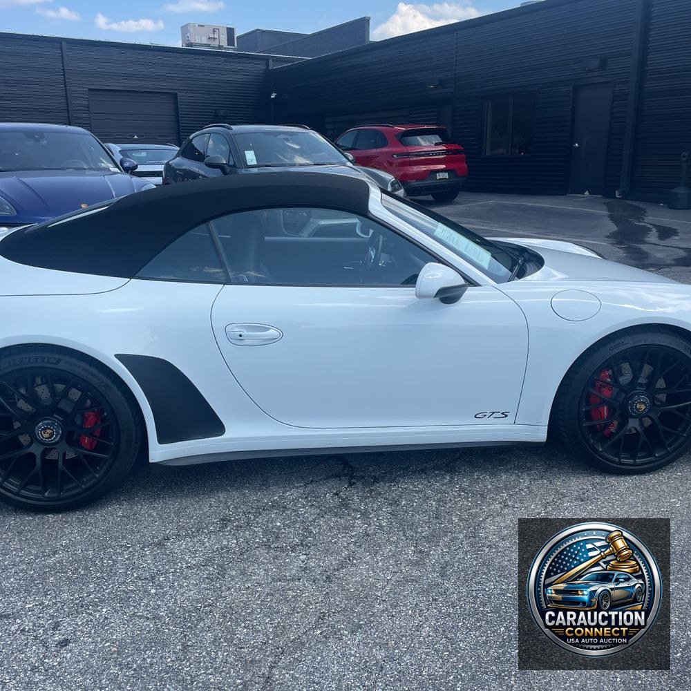 2015 Porsche 911 Carrera GTS