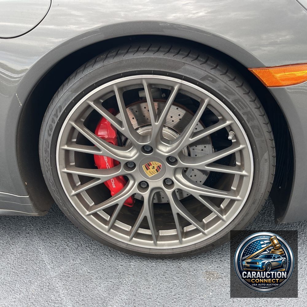 2017 Porsche 911 Carrera 4S