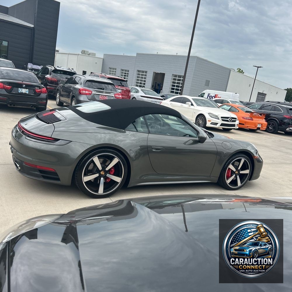 2020 Porsche 911 Carrera 4S