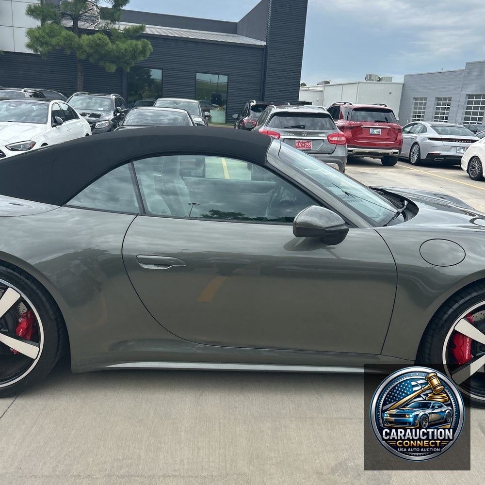 2020 Porsche 911 Carrera 4S