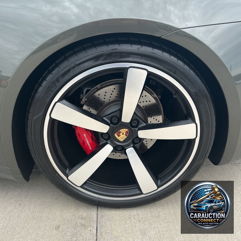 2020 Porsche 911 Carrera 4S