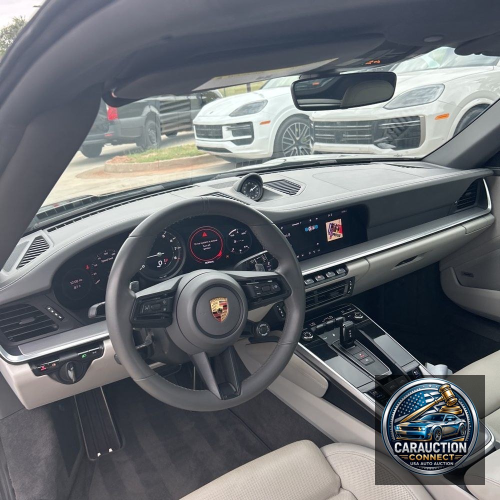 2020 Porsche 911 Carrera 4S