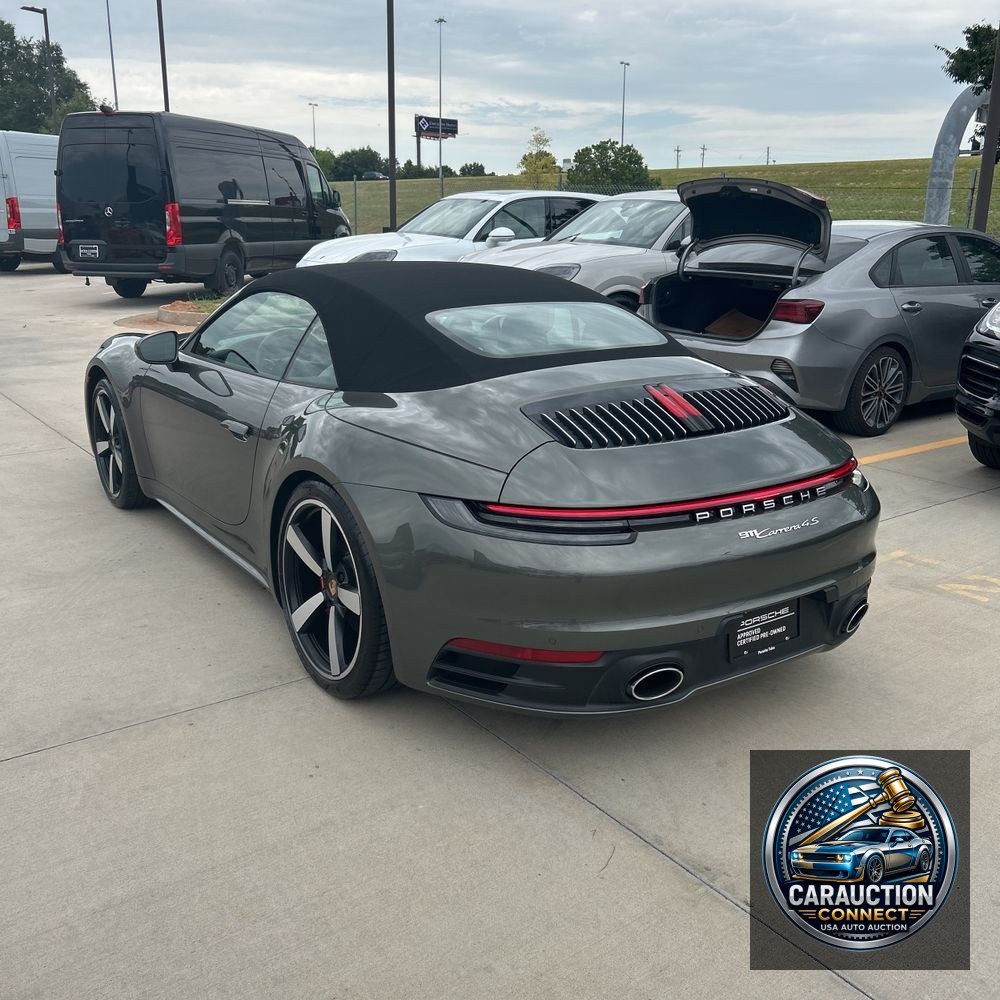 2020 Porsche 911 Carrera 4S