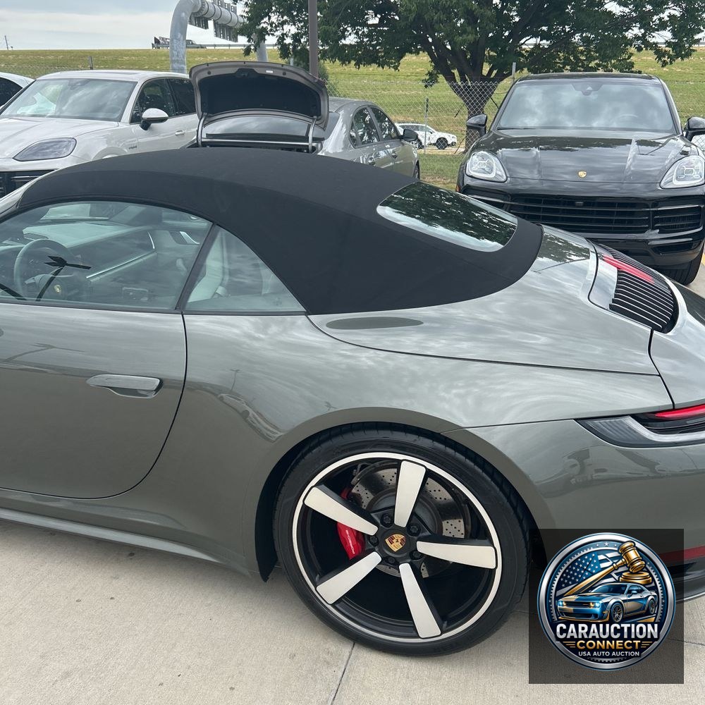 2020 Porsche 911 Carrera 4S