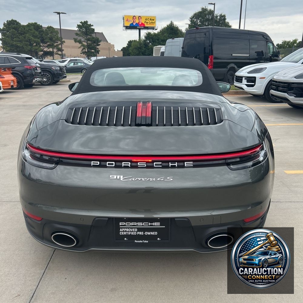 2020 Porsche 911 Carrera 4S