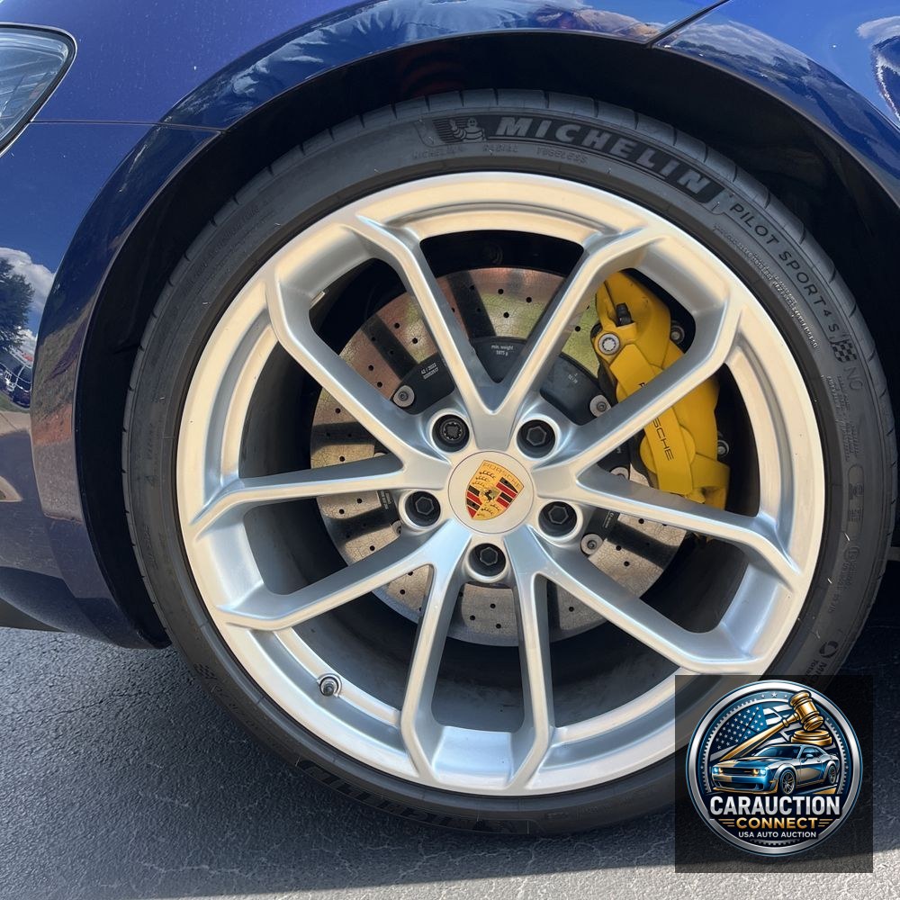 2023 Porsche 718 Boxster Spyder