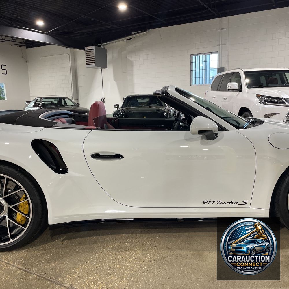 2019 Porsche 911 Turbo S