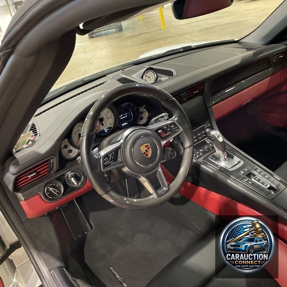 2019 Porsche 911 Turbo S