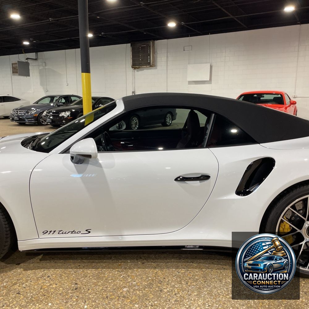 2019 Porsche 911 Turbo S