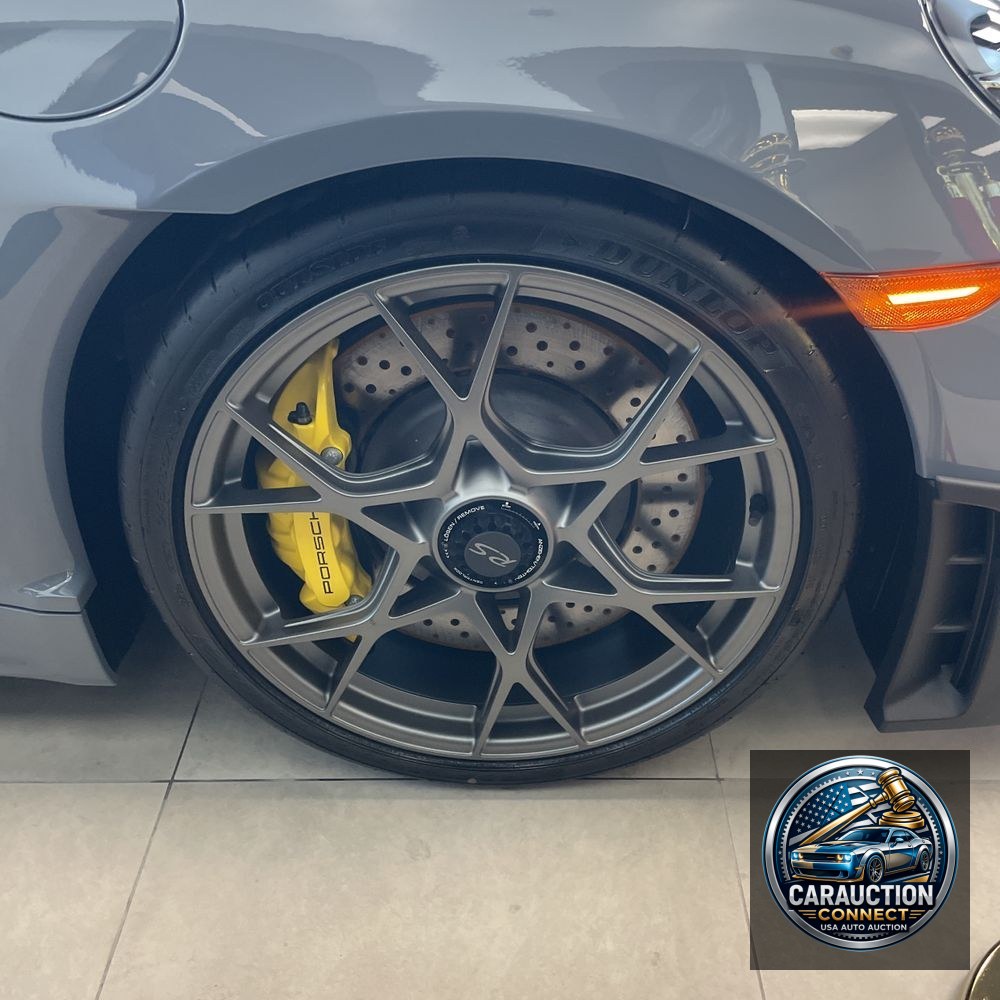2025 Porsche 718 Boxster Spyder RS